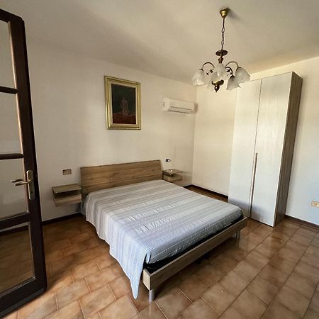 Ferienwohnung Lu' Gonnesa Exterior foto